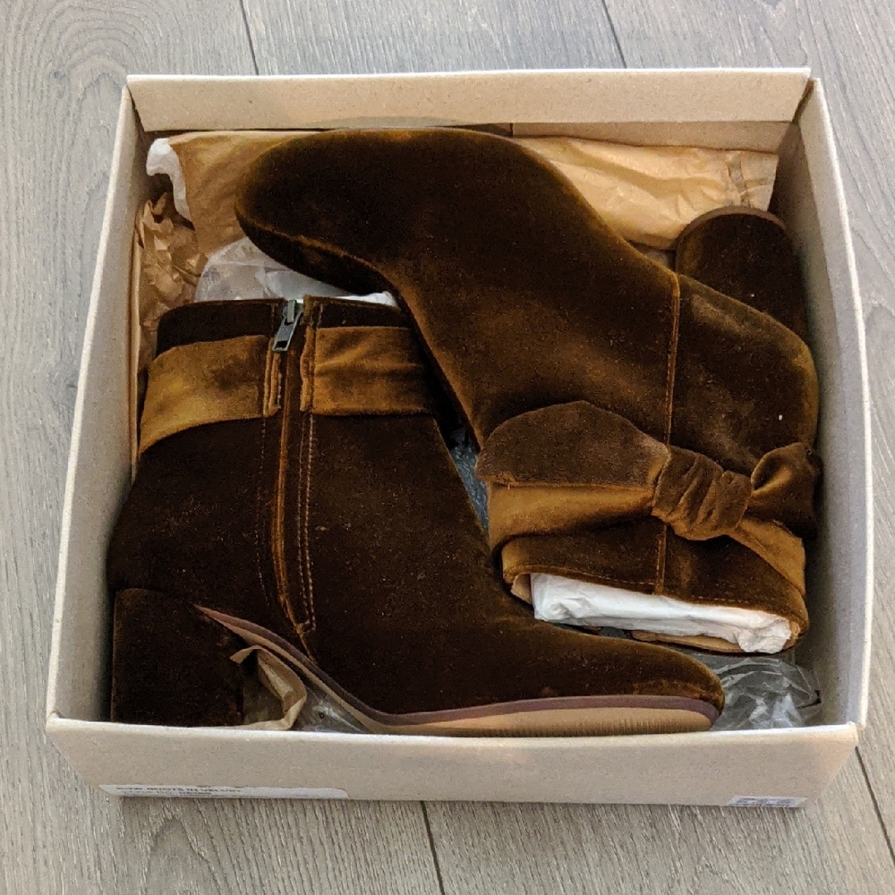 Madewell Brown Velvet Ankle Boots
